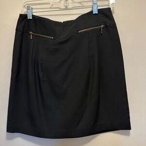 LOFT short black skirt